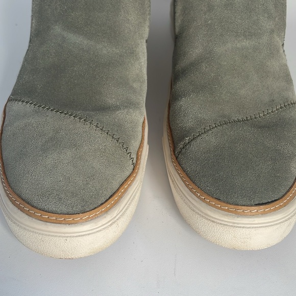 Toms Paxton Women’s Suede Slip-On Sneakers Green Gray Ankle Booties Size 8 M - Picture 3 of 14